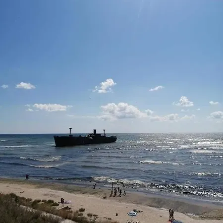 Casa Ii By The Sea Guest house